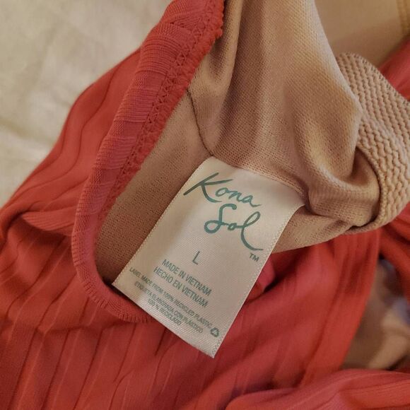 NWOT Kona Sol Plunge Tie-Back Ribbed Onepiece. Size Large - Picture 8 of 8